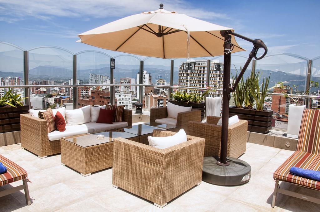 Hotel Dann Carlton Bucaramanga Buitenkant foto Rooftop terrace